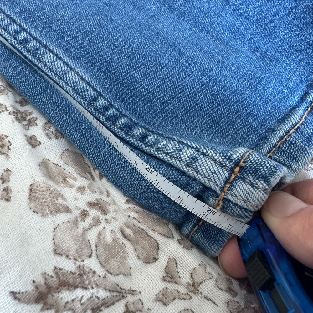 Pilcro Yaya Jeans - Picture 10 of 11